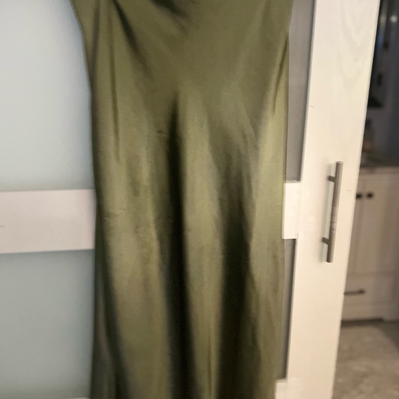 High-Waisted Satin skirt Old Navy - Picture 4 of 4